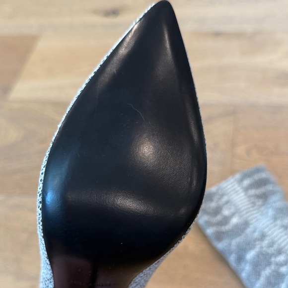 Elegant Snakeskin Heeled Boots - Picture 5 of 5